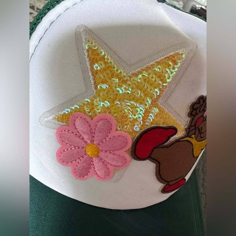 Disney hat - Picture 5 of 5